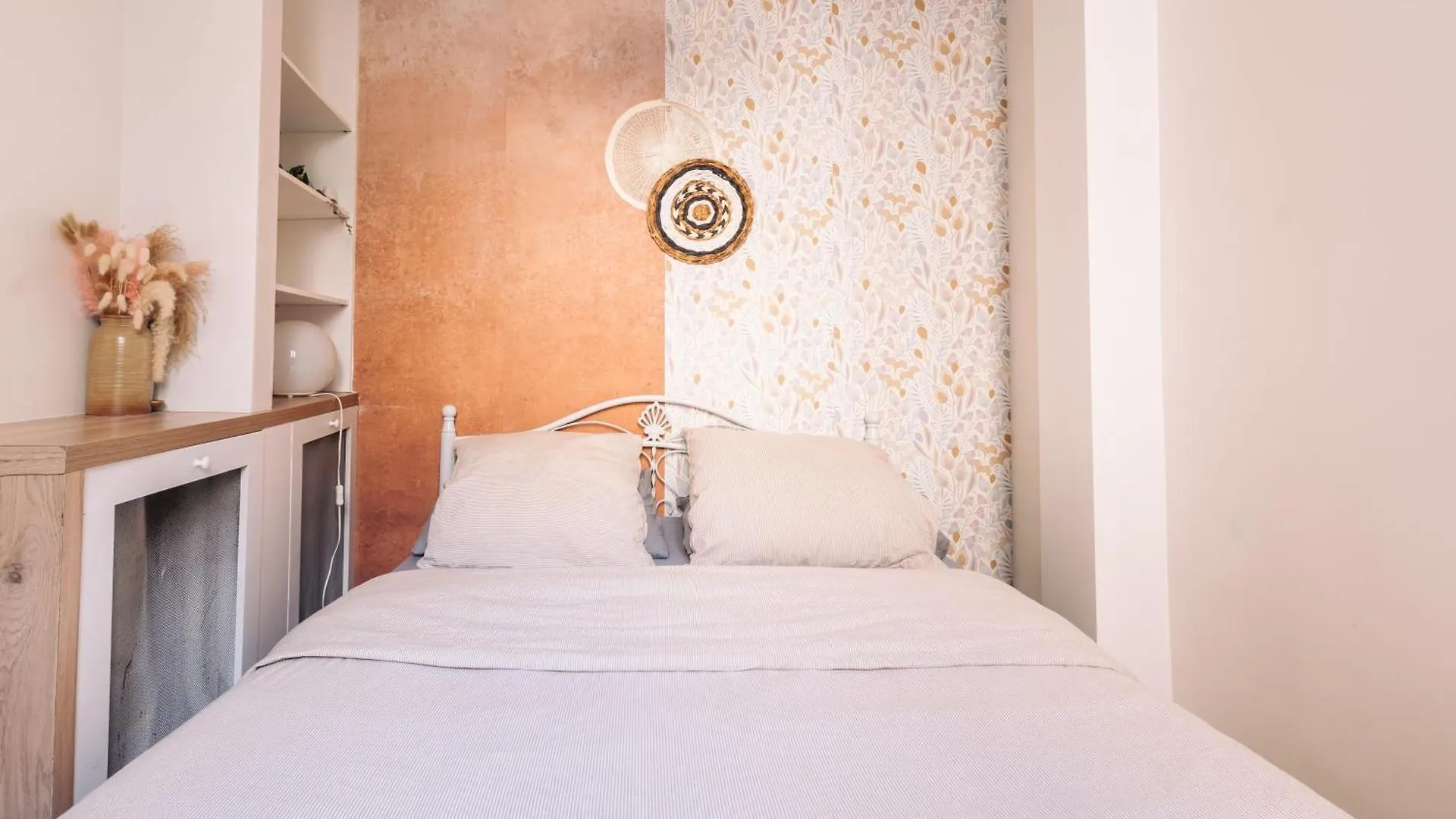 Apartment Le Pinky Bird - Lafayette Paris